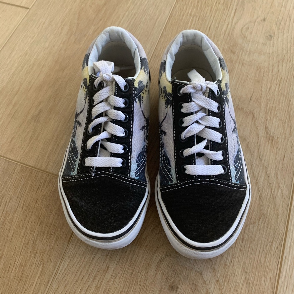 Vans shoes